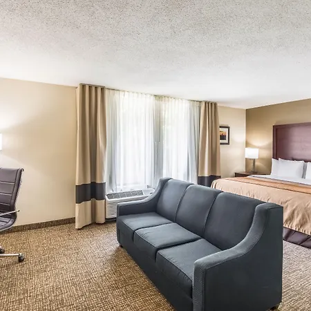 Inn Comfort Airport Uptown