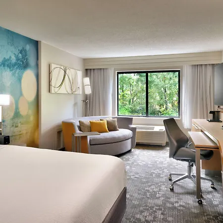 Courtyard By Marriott Airport Loso Charlotte