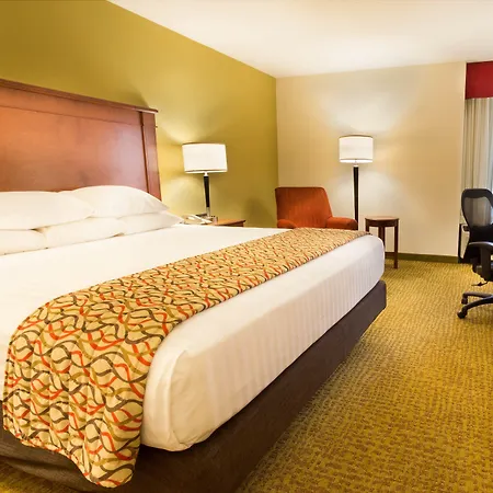 Drury & Place Hotel 3*