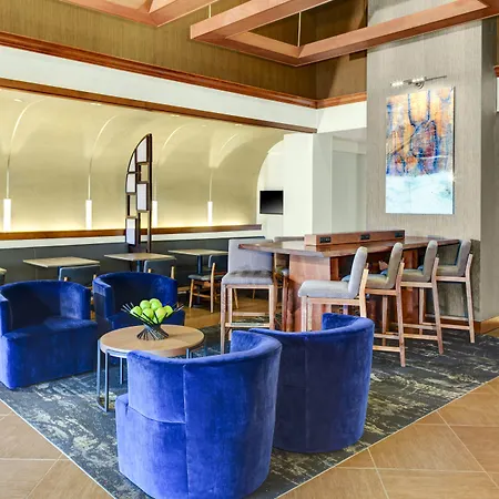 Hyatt Place Airport Billy Graham Parkway 3*
