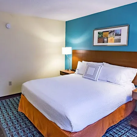 Hotel Fairfield Northlake 3*