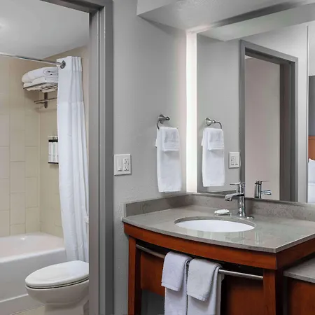 Hyatt Place Airport/lake Pointe