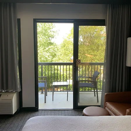 Hotel Courtyard By Marriott Ballantyne 3*
