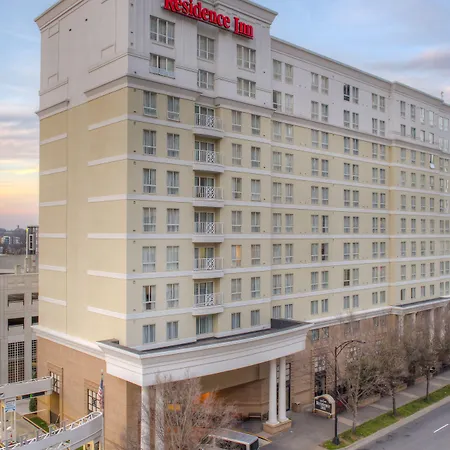 Hotel Uptown 3*