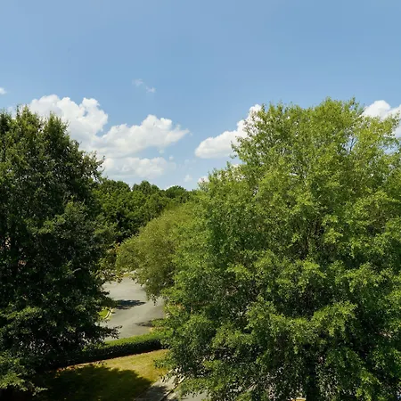 Springhill Research Park 2* Charlotte
