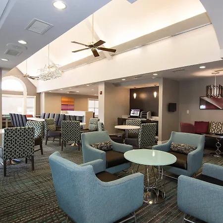 By Marriott Piper Glen