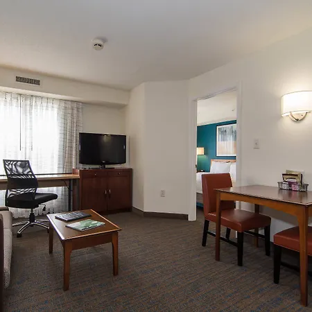 By Marriott Piper Glen Hotel 3*
