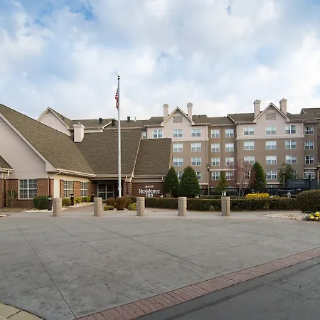 By Marriott Piper Glen 3*