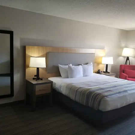Country & By Radisson, Place, Nc Hotel 4*