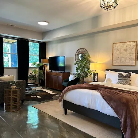 Maison Noda Uptown Skyline Views, Gym Sleeps 14 *