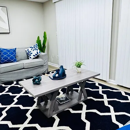 Comfort Escape, In With Shared Common Spaces Homestay