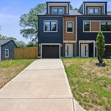 Luxury Build - King Beds - Minutes To Uptown *