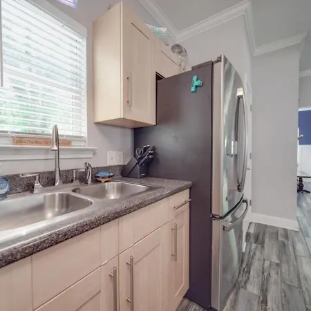 Getaway Near Center Centrally Located In Clt Charlotte