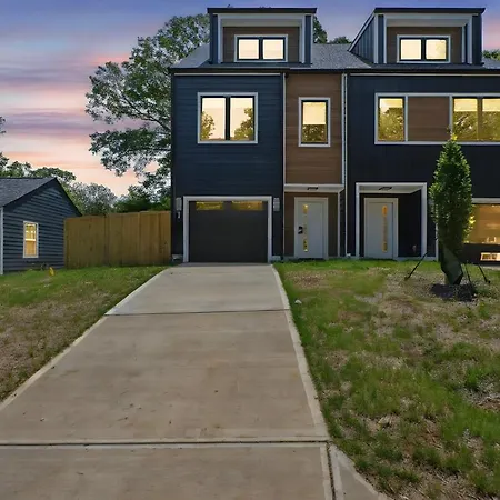 Luxury Build - King Beds - Minutes To Uptown *