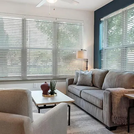 Apartment Landing - Newell South Charlotte
