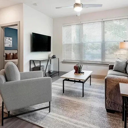 Apartment Landing - Newell South Charlotte
