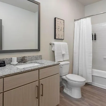 Landing - Newell South Apartment Charlotte