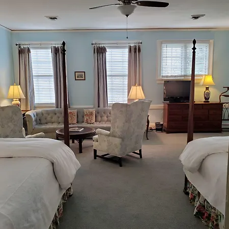 The Morehead Bed & Breakfast Charlotte