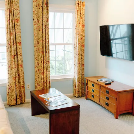 The Morehead Bed & Breakfast Charlotte