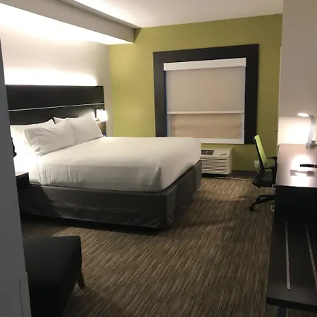 Express Arrowood By Ihg 2* Charlotte