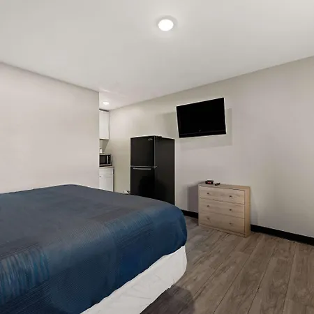 Inn Rodeway Independence Blvd