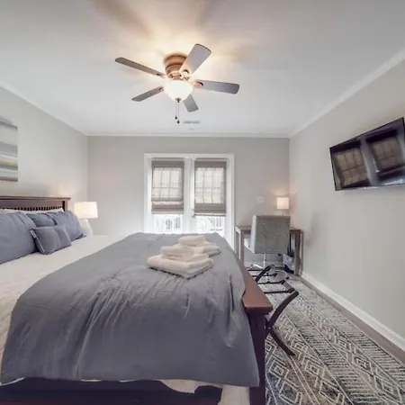 Cozy 3br - Views - Firepit -football Holiday home *