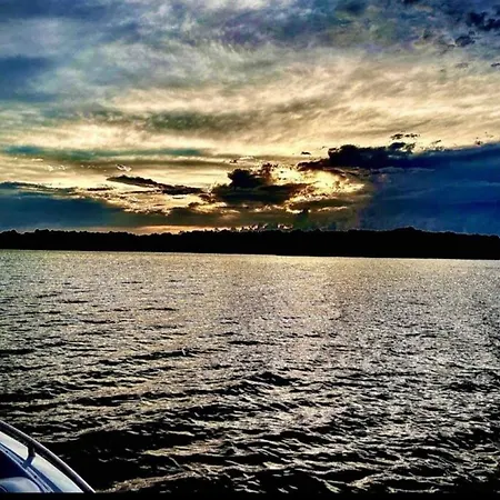 Chateau Merlot Lakefront Retreat Usnwc Boat * Charlotte