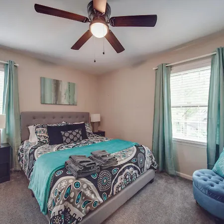 4 Bedroom South Getaway Min To Everything
