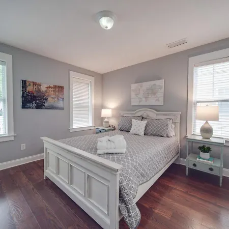 Holiday home 3br Gem Walk To Bofa Stadium And South End *