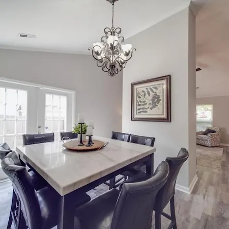 Holiday home Cozy 3br - Views - Firepit -football Charlotte
