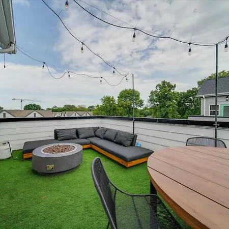 Rooftop Retreat Heart Of Noda Light Rail Sauna Holiday home