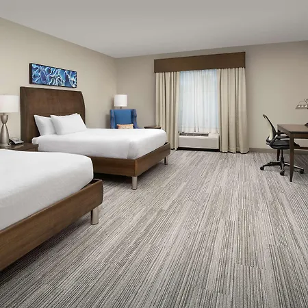 Hilton Garden Airport Hotel