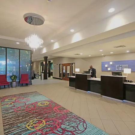 Express & North By Ihg Hotel 3*