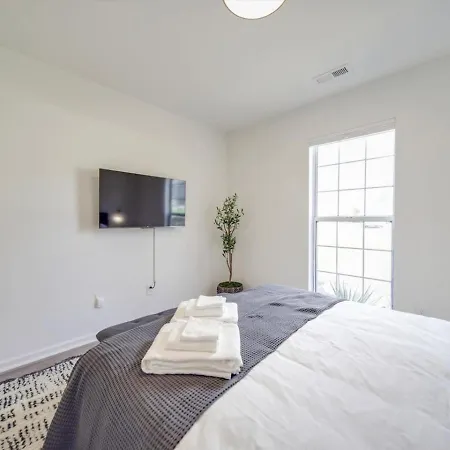 Holiday home Fully Updated Cozy 3 Bedroom Ranch Escape -wwc- Airport Charlotte