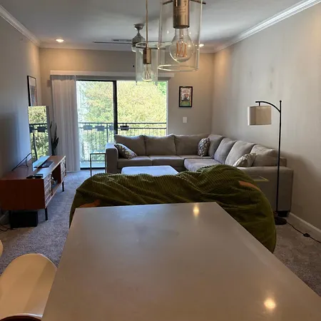 Apartment Private With Kingbed In Southend