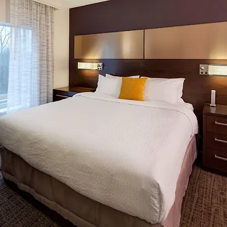 By Marriott Airport Charlotte