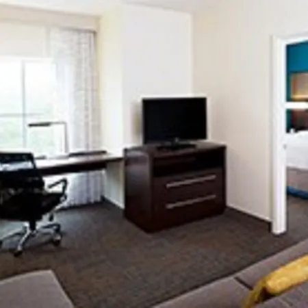 By Marriott Airport Hotel