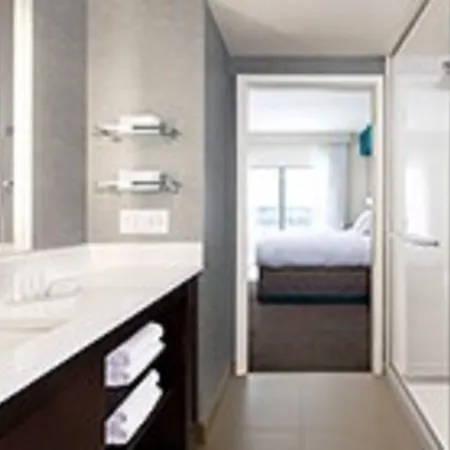 By Marriott Airport 3*