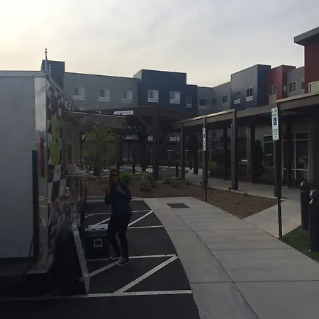 By Marriott Airport 3* Charlotte