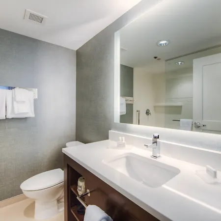 Hotel By Marriott Airport Charlotte