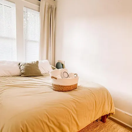 Holiday home The Auten House Charlotte