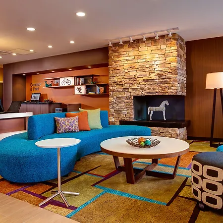 Fairfield & By Marriott Airport 3*