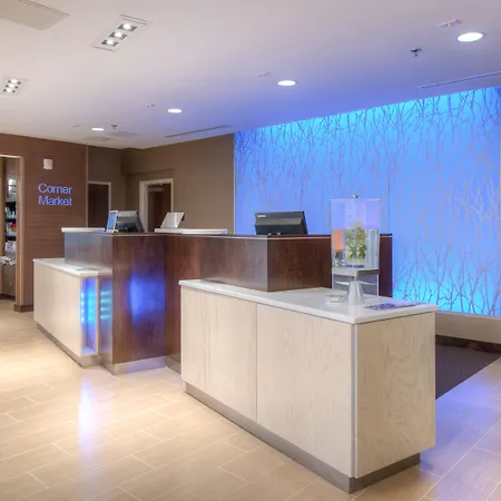Fairfield & By Marriott Airport Hotel 3*