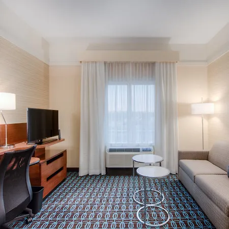Fairfield & By Marriott Airport Hotel