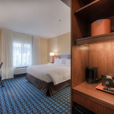 Fairfield & By Marriott Airport 3* Charlotte