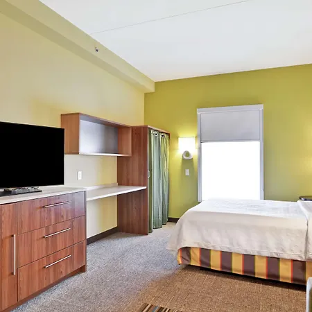 Hotel Home2 By Hilton Airport 3*