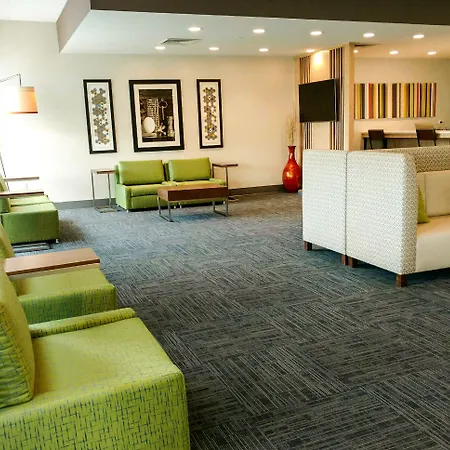Express & - Ne - Area By Ihg Hotel Charlotte
