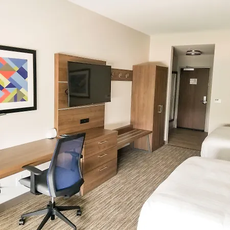Express & - Ne - Area By Ihg Hotel Charlotte