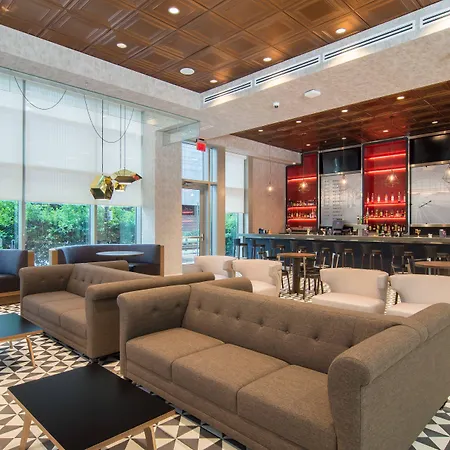 Springhill By Marriott Center Hotel Charlotte