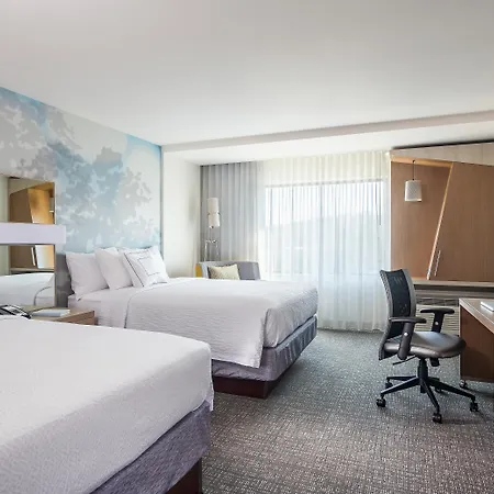 Hotel Courtyard By Marriott Northlake 2*